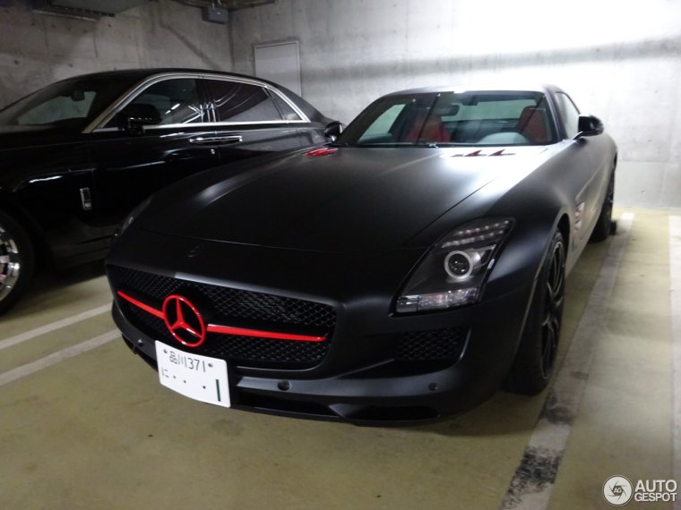 CLS AMG тонированные фары