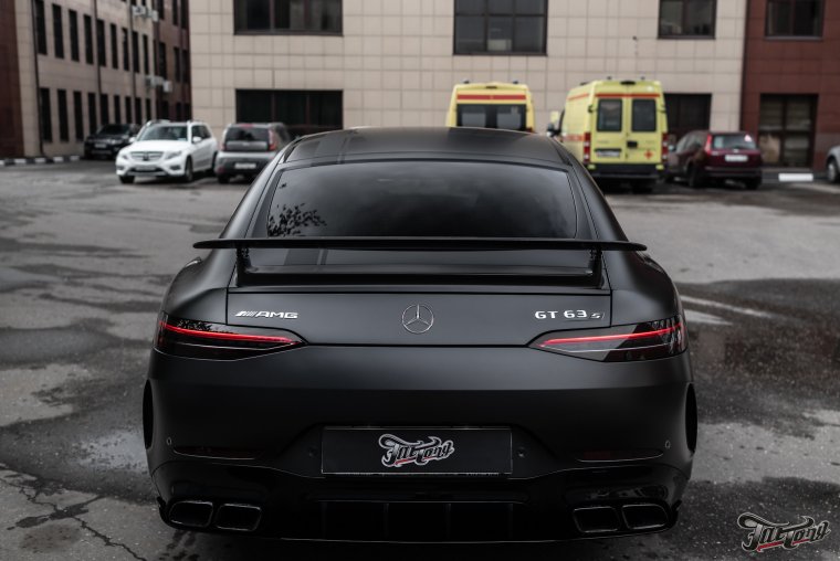 AMG gt 63s матовый
