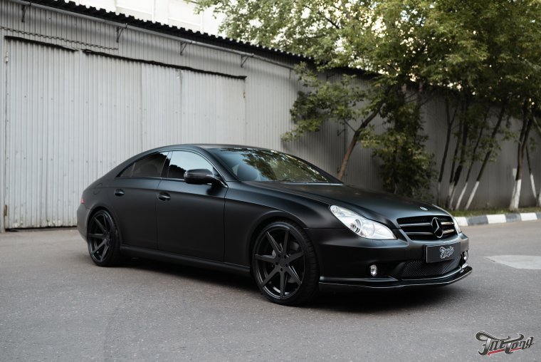 Mercedes Benz CLS w219 черный