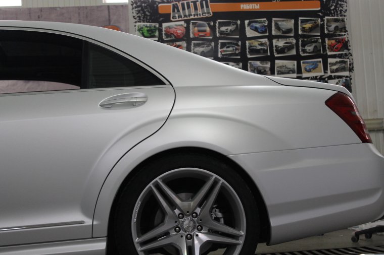 Мерседес белый матовый перламутр 213