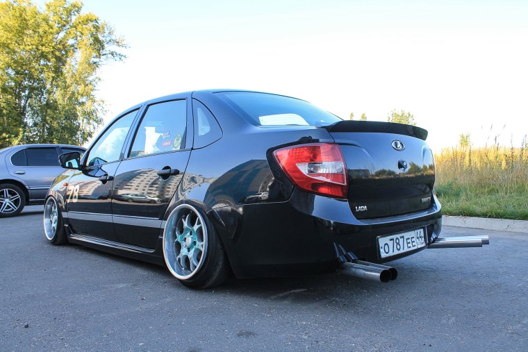 Лада Гранта стенс