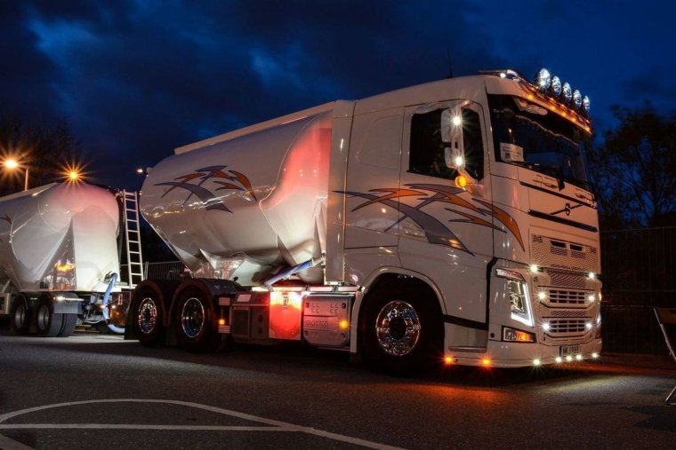 Большие фуры