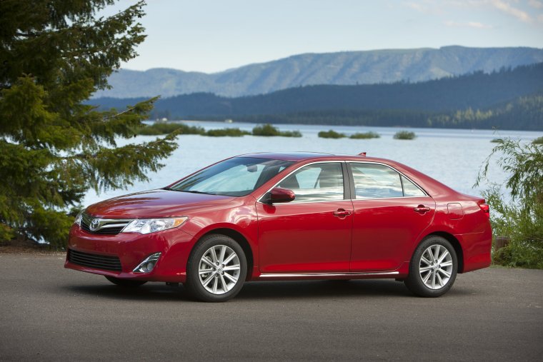 Тойота Камри 50 2011