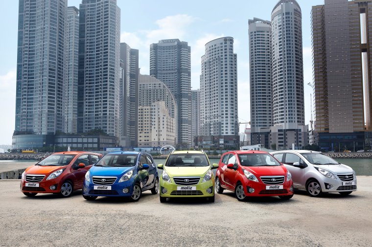 Много машин