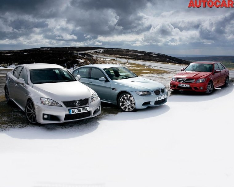 Авто в ряд разных марок