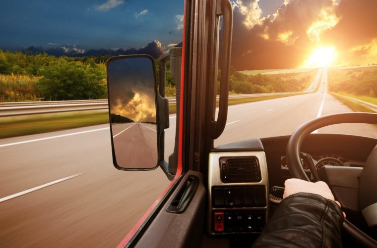 Вид из кабины фуры