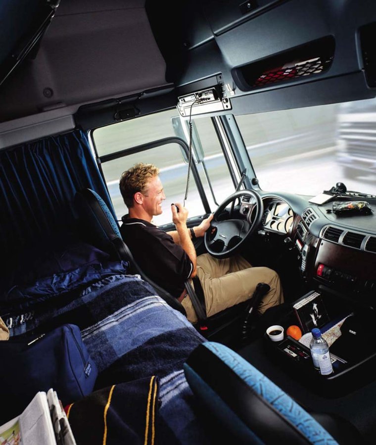 Кабина дальнобойщика КАМАЗ