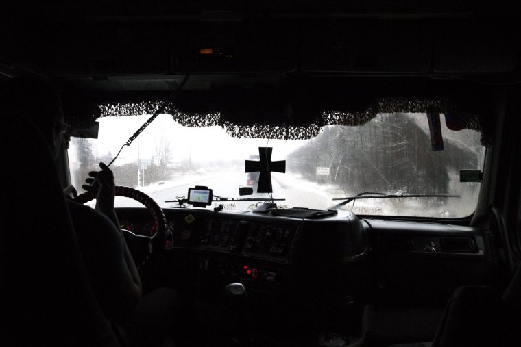 Вид из кабины КАМАЗА