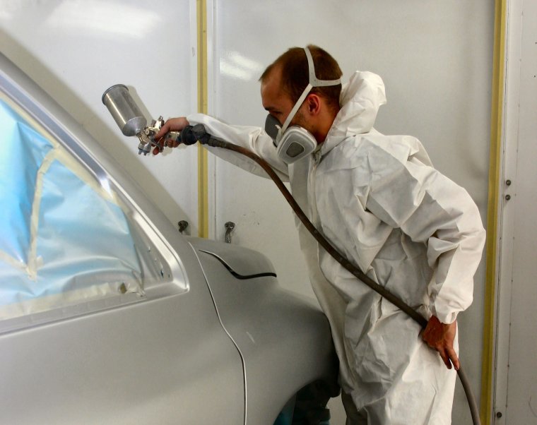 Нанесение лакокрасочных покрытий