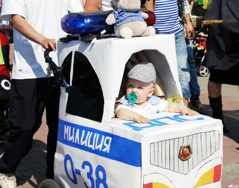 Украсить коляску для мальчика