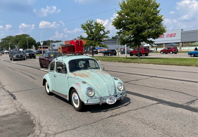 Электромобиль с крышей