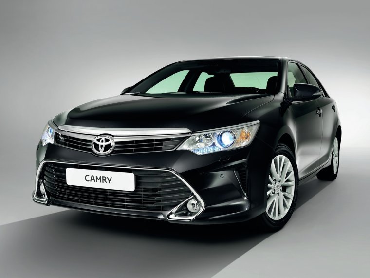 Toyota Camry 2016