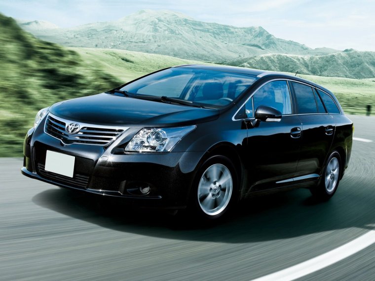 Toyota Avensis 2011