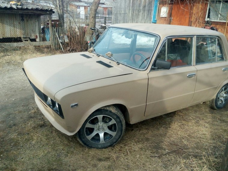 Краска бежевый металлик