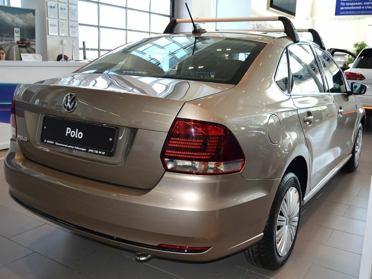 Фольксваген поло бежевый металлик 2019