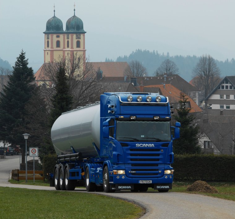 Скания s 500 с бочкой