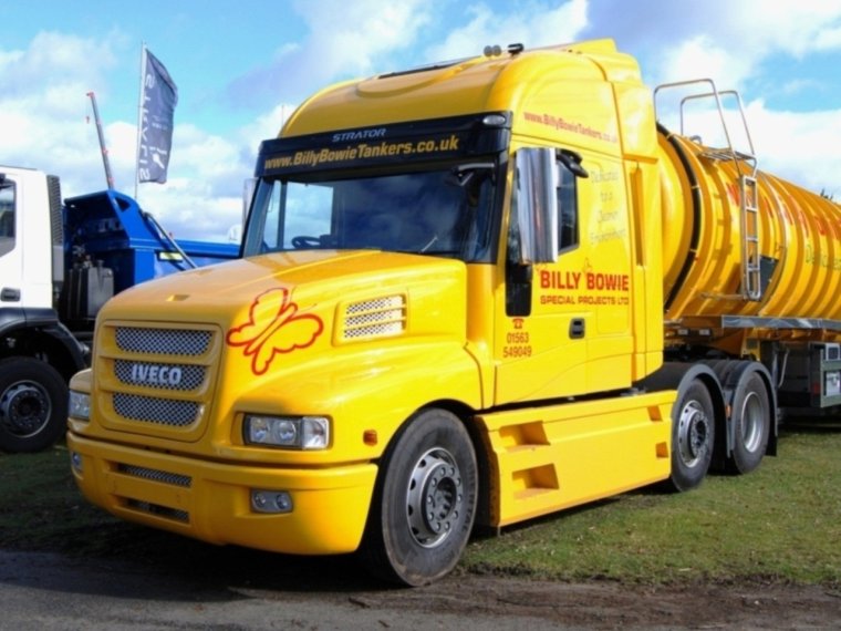 Седельный тягач Ивеко капотник