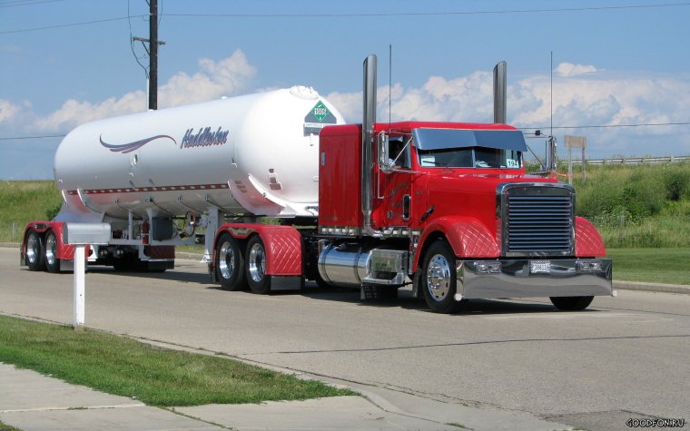 Фредлайнер с бочкой