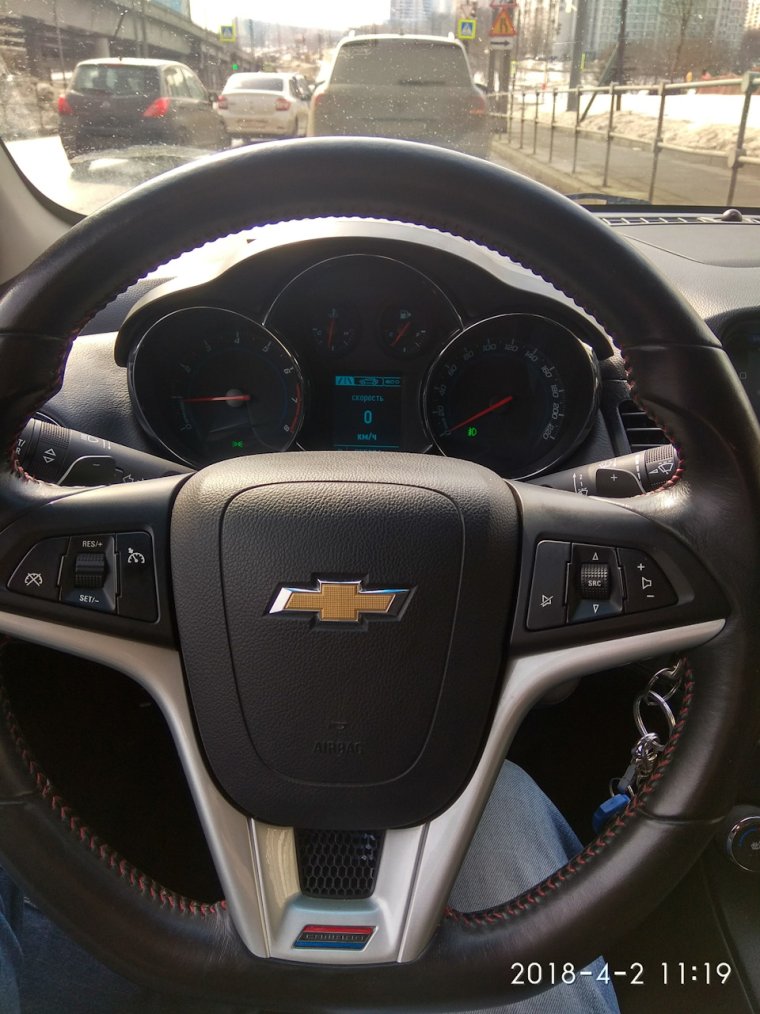 Руль на Шевроле Круз 1.8