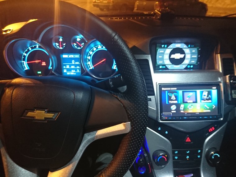 Тюнингованный руль на Шевроле Круз