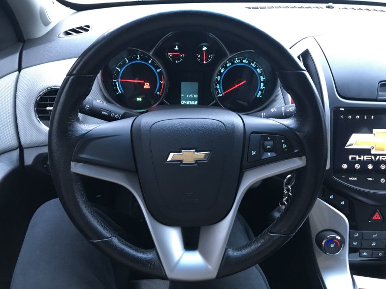 Шевроле Круз 2013 руль