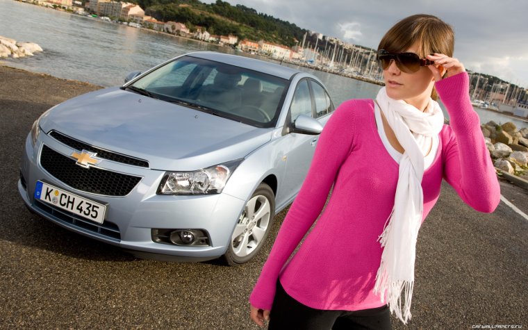 Девушка и Шевроле