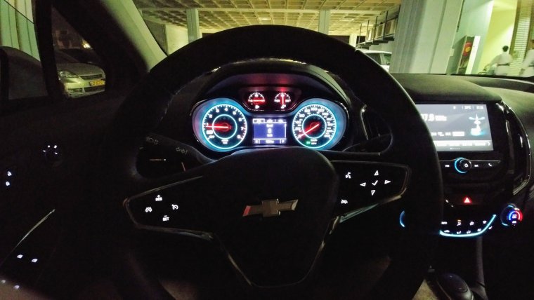 Chevrolet Cruze 1.4 Turbo из салона