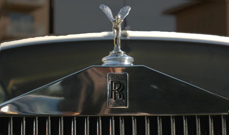 Статуя Роллс Ройс