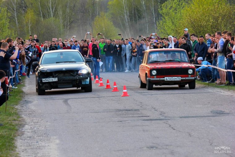 Автоспорт драг рейсинг