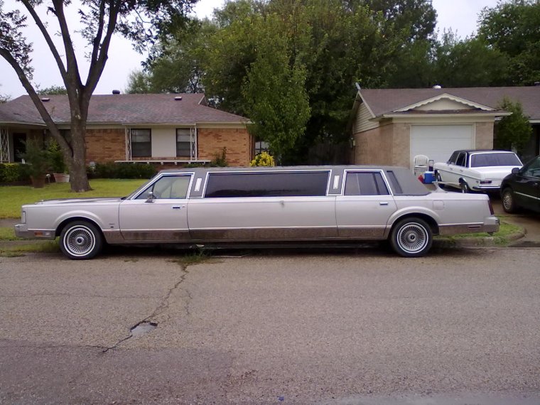 Lincoln Town car Limousine 1988