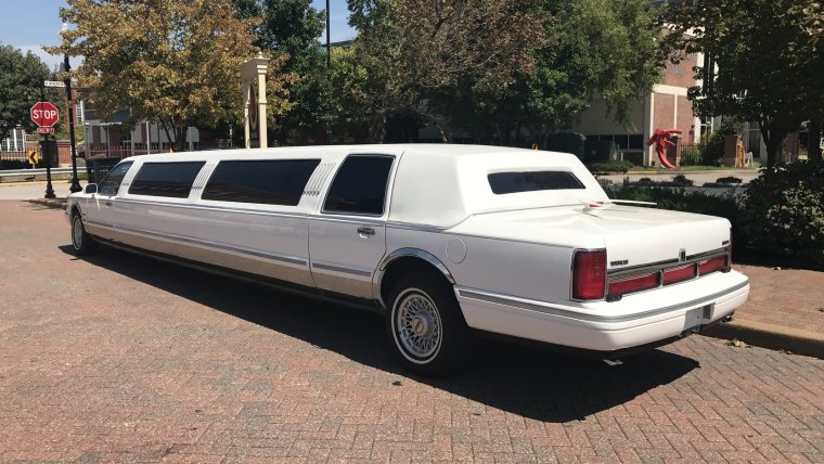 Linkoln Town car лимузин