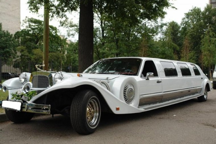 Экскалибур Фантом лимузин