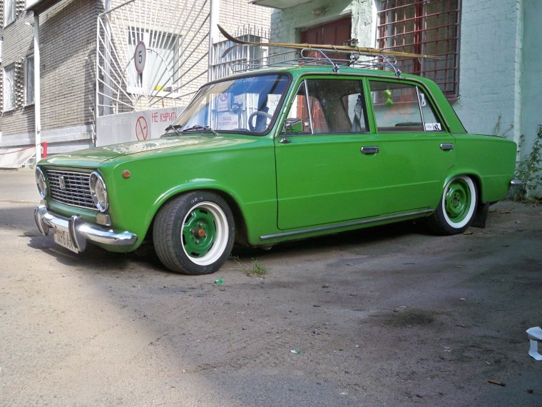 ВАЗ 2101 С белой крышей