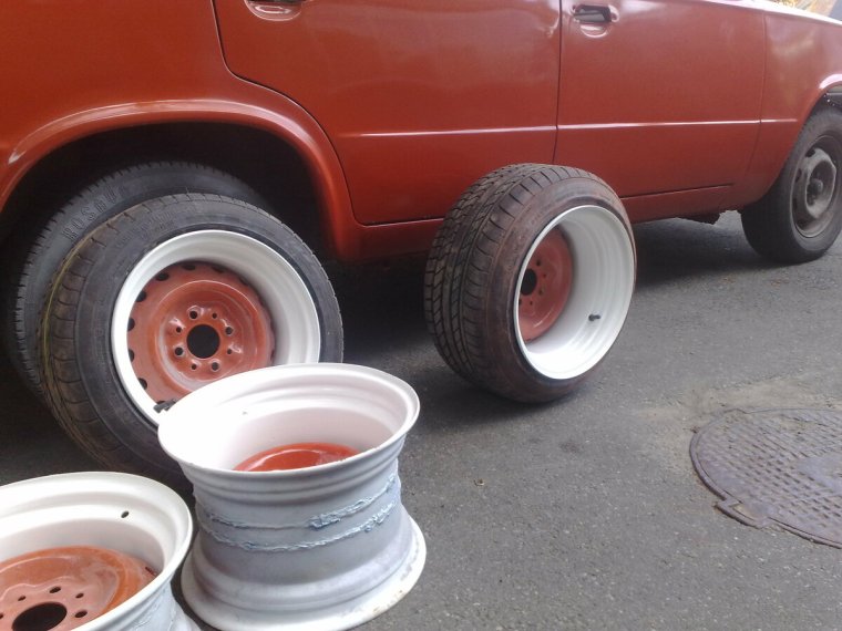 Разварки 10 дюймов на ВАЗ 2107