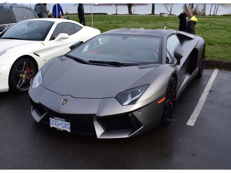 Авентадор Ламборджини в Душанбе