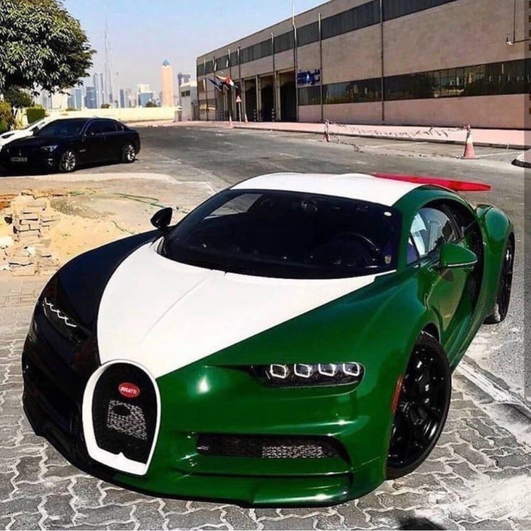 Бугатти спорткар Болид