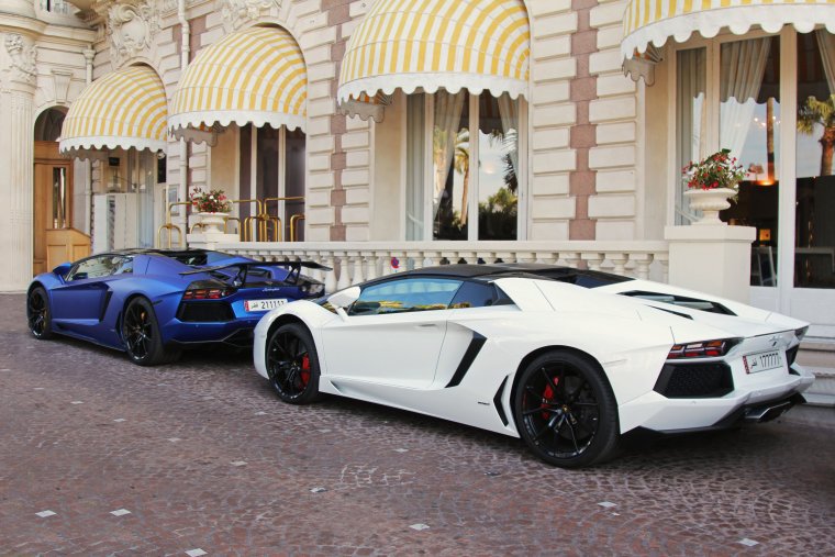 Ламборджини авентадор в арабских Эмиратах