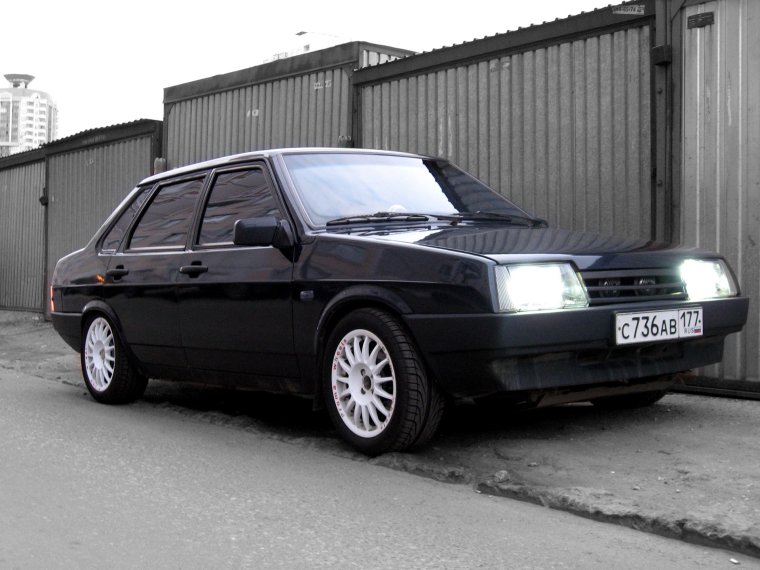 Лада 99 черная