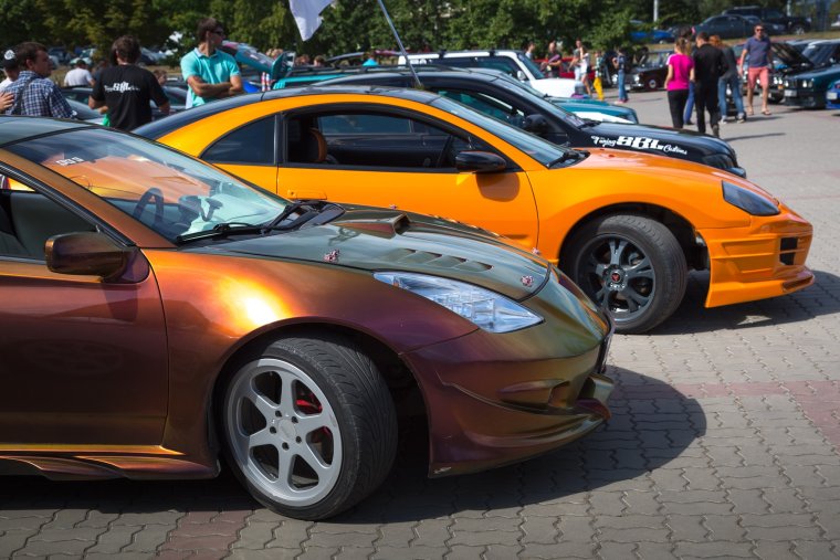 Машины для молодежи