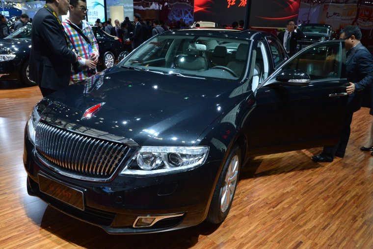 Red Flag машина