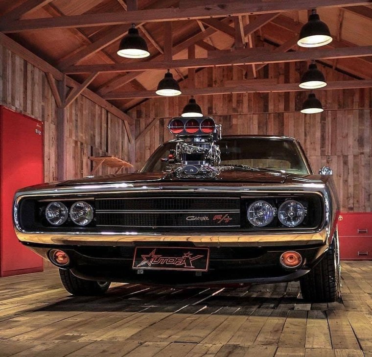 Маслкар Додж Чарджер