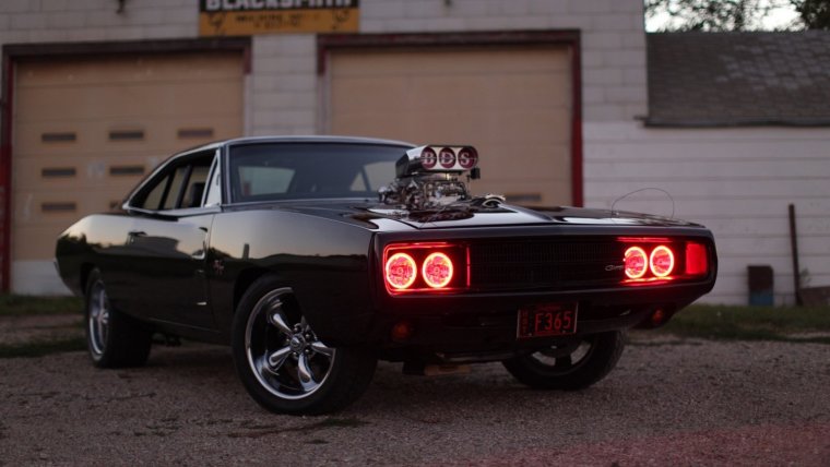 Dodge Charger 1969 суперчарджер