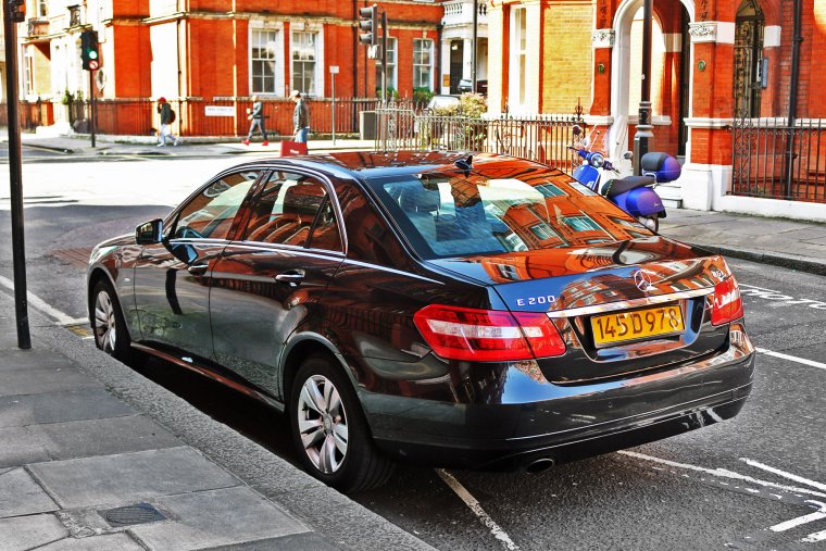 900d дипломатический