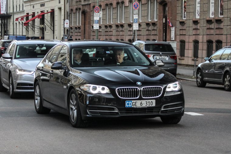 Красные дипломатические номера