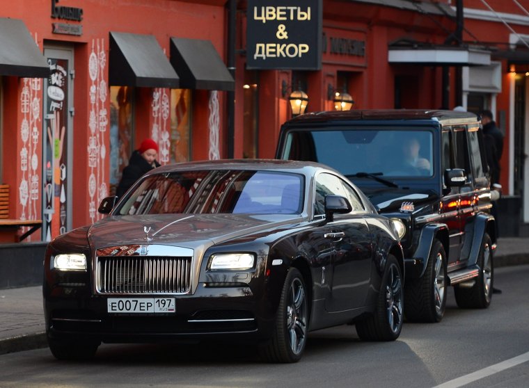 Кортежи в Москве Роллс Ройс