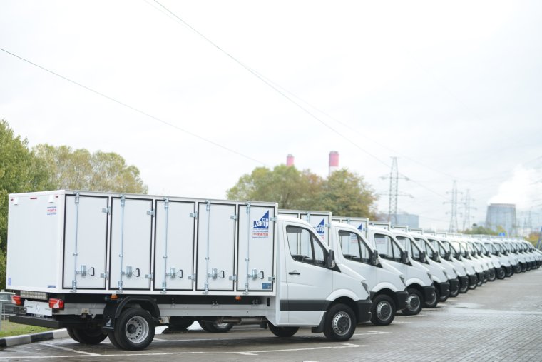 Мерседес хлебный фургон