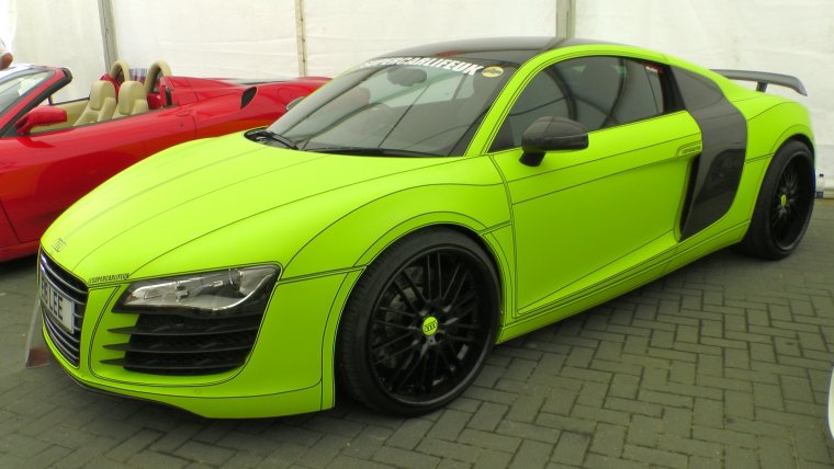 Ауди р8 зеленая