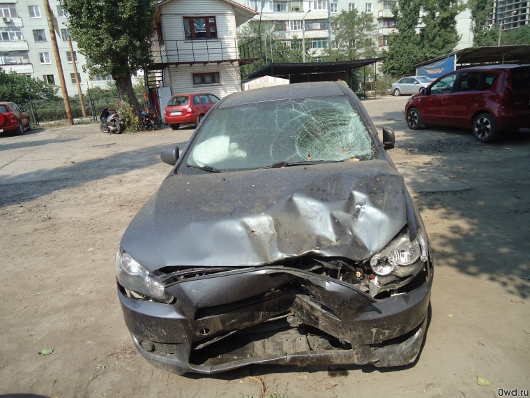 Лансер 10 серый битый