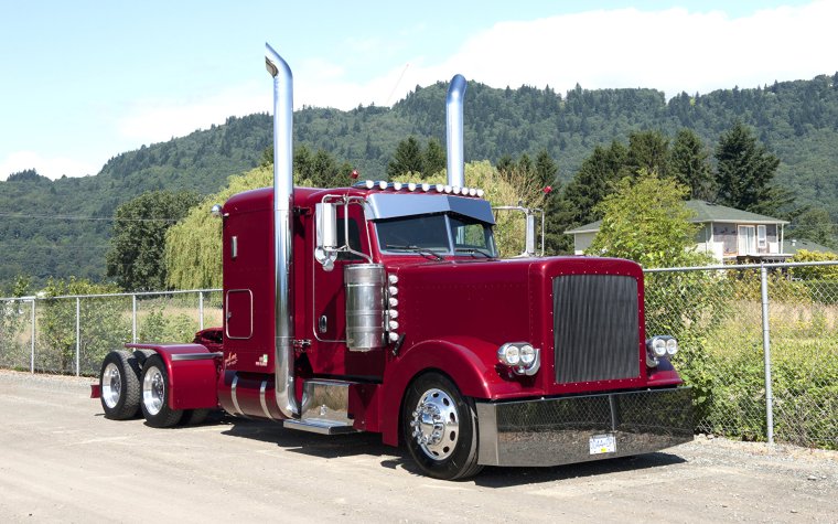 Грузовик перевертыш