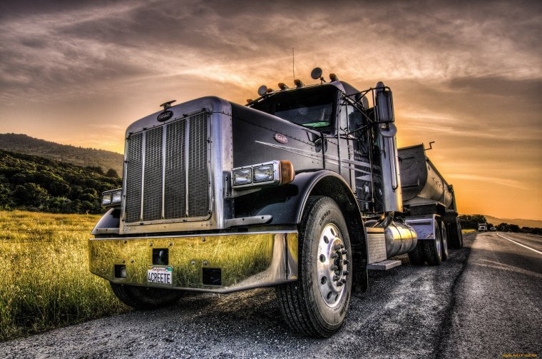 Стоянка дальнобойщиков